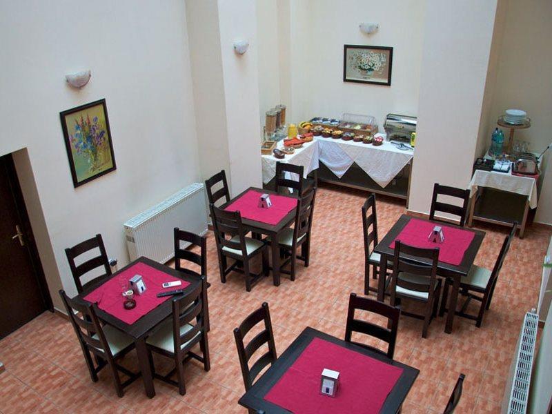 Hotel Victoria 3*