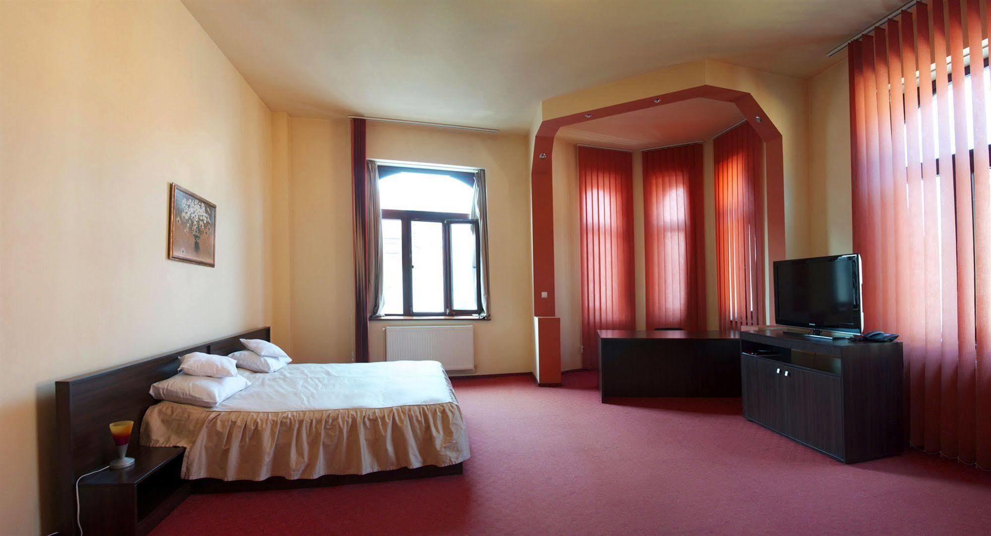 Hotel Victoria 3*